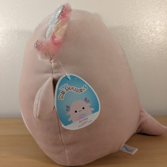12" Archie the Axolotl Squishmallow - Picture 2 of 3